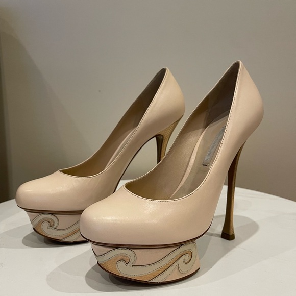 Nicholas Kirkwood Nude Platform Pumps Size 36.5 - Picture 1 of 4